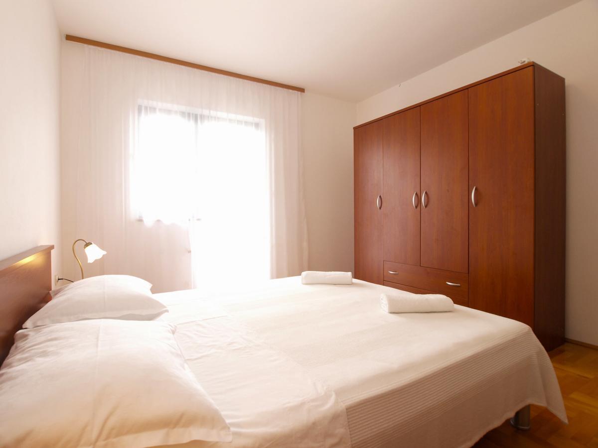 Apartment Dean 1595 Фажана Екстер'єр фото